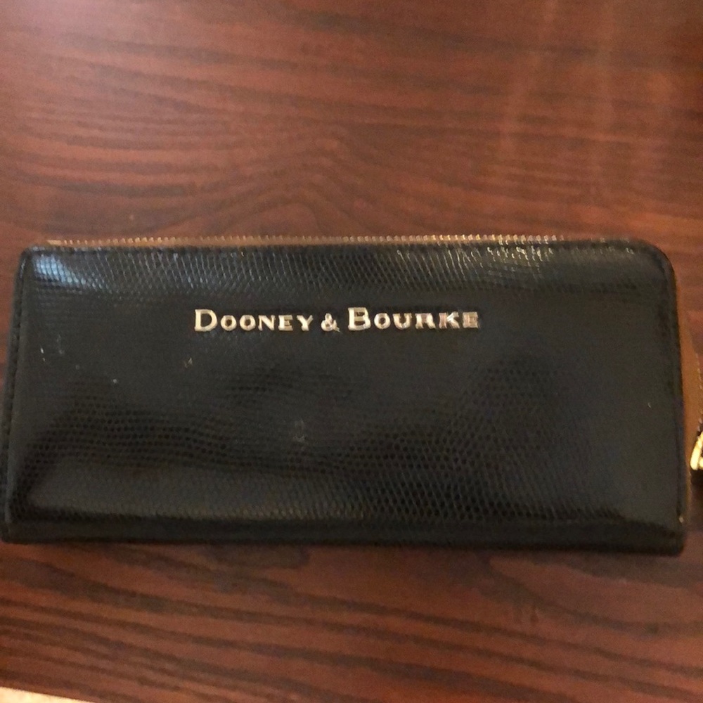 Dooney & Burke black wallet